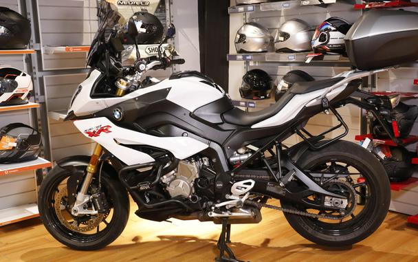 2016 BMW S 1000 XR