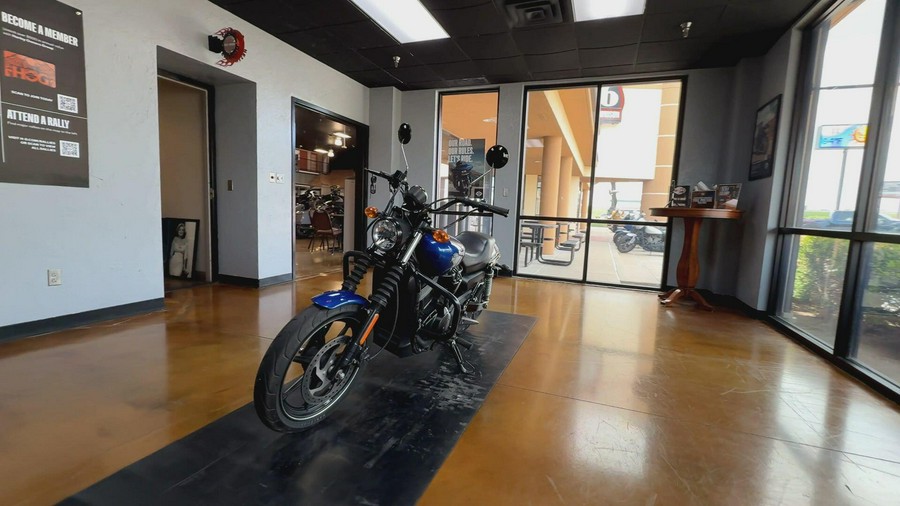 2016 Harley-Davidson® Harley-Davidson Street® 750 Superior Blue