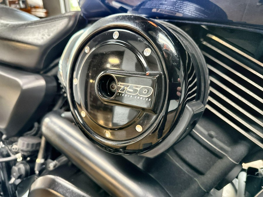 2016 Harley-Davidson® Harley-Davidson Street® 750 Superior Blue
