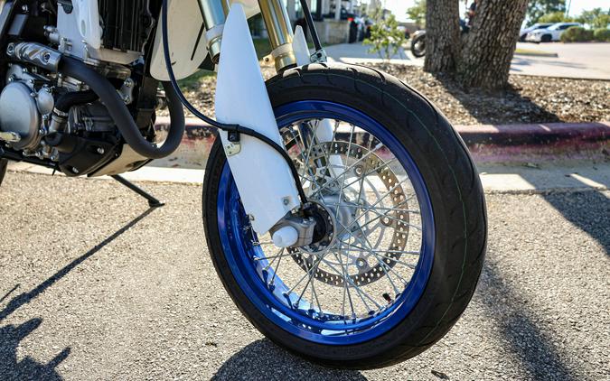2023 SUZUKI DR-Z400SM