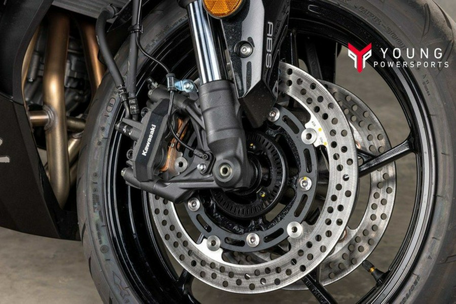 2025 Kawasaki NINJA ZX-4R ABS