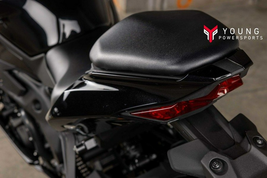 2025 Kawasaki NINJA ZX-4R ABS