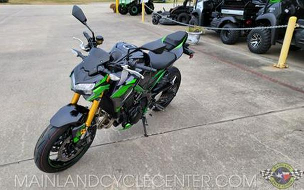 2024 Kawasaki Z900 SE ABS