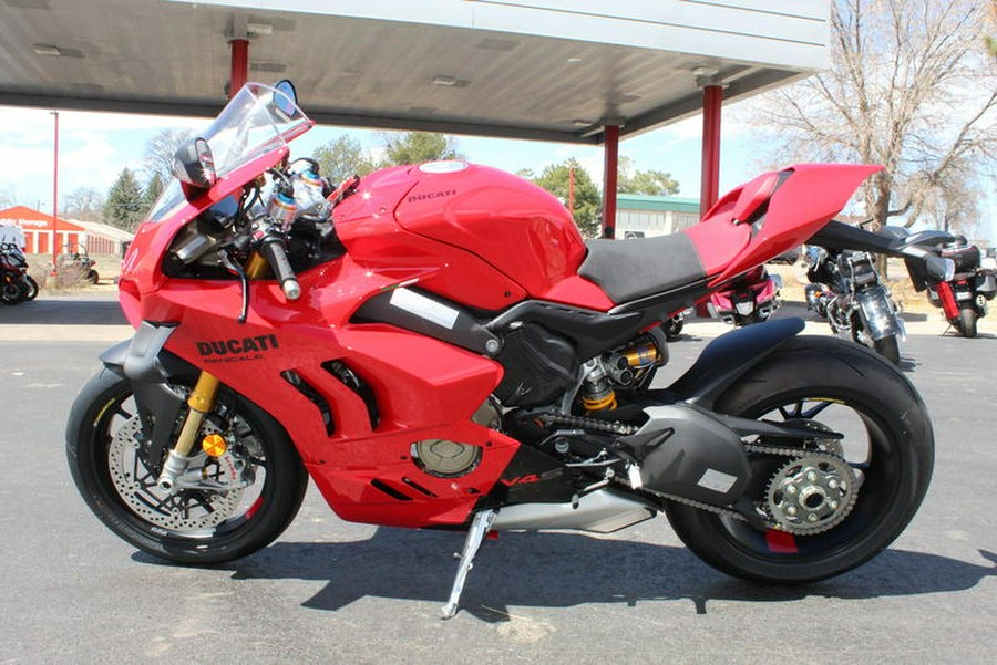 2024 Ducati PANV4S