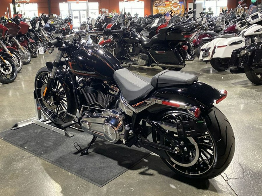 2024 Harley-Davidson Softail FXBR - Breakout