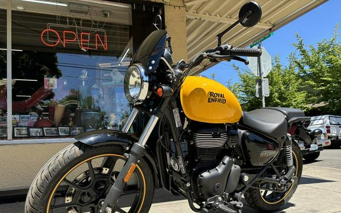 2022 Royal Enfield Meteor Fireball Yellow