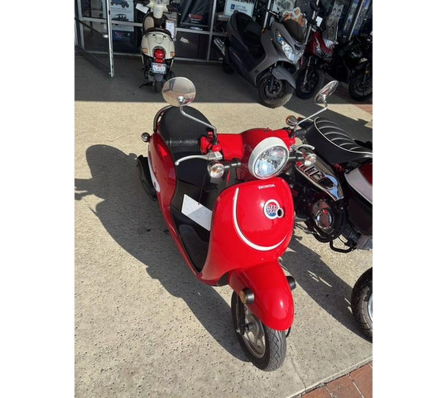 2016 Honda Metropolitan