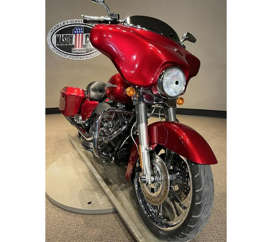 2013 Harley-Davidson® FLHX - Street Glide®