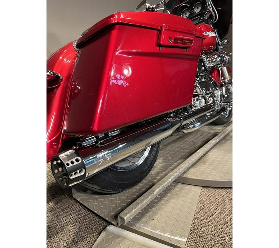 2013 Harley-Davidson® FLHX - Street Glide®