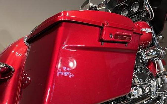 2013 Harley-Davidson® FLHX - Street Glide®