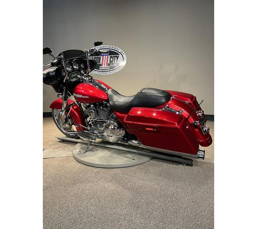 2013 Harley-Davidson® FLHX - Street Glide®