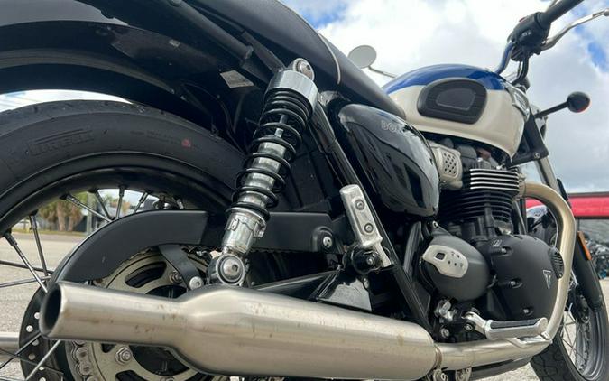 2022 Triumph Bonneville T100 Lucerne Blue/Fusion White