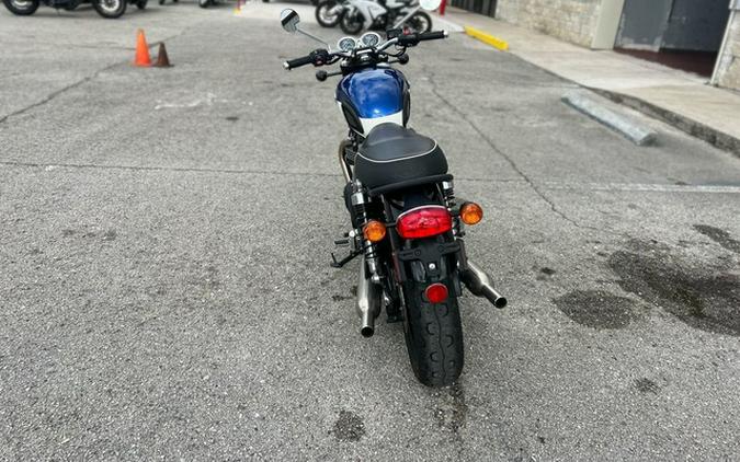 2022 Triumph Bonneville T100 Lucerne Blue/Fusion White