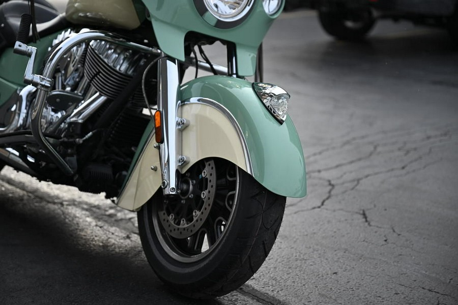 2019 Indian Motorcycle Chieftain Classic Icon Series Willow Green/Ivory Cream