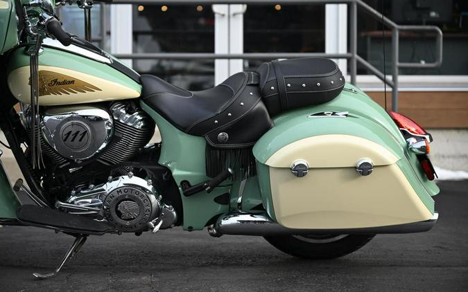 2019 Indian Motorcycle Chieftain Classic Icon Series Willow Green/Ivory Cream