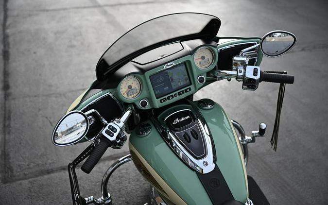 2019 Indian Motorcycle Chieftain Classic Icon Series Willow Green/Ivory Cream