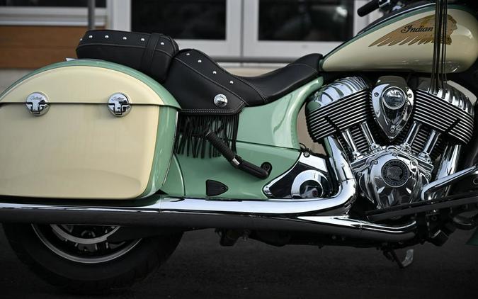 2019 Indian Motorcycle Chieftain Classic Icon Series Willow Green/Ivory Cream