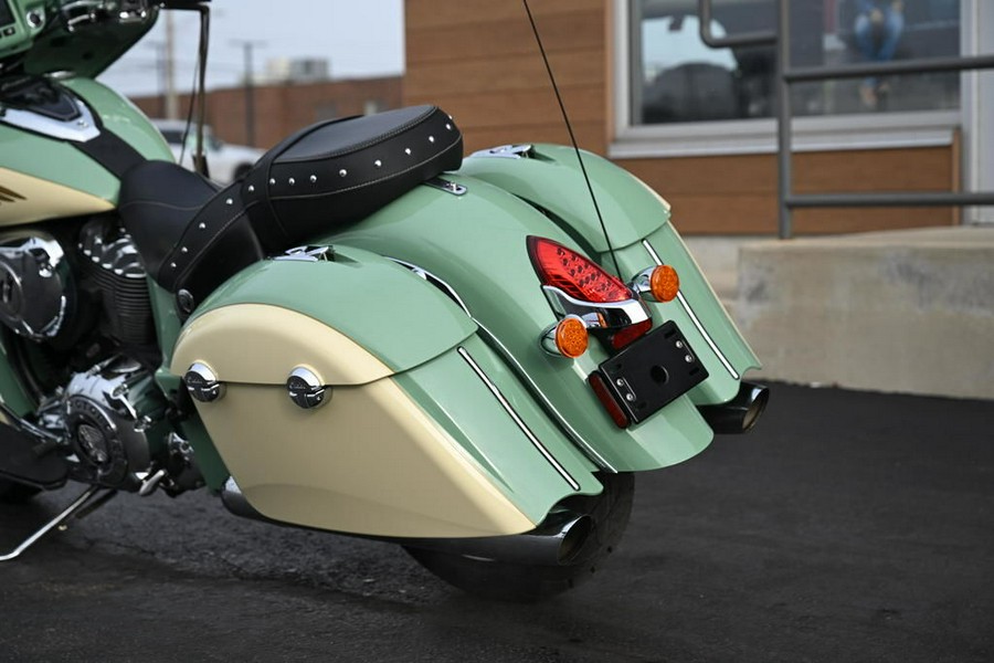 2019 Indian Motorcycle Chieftain Classic Icon Series Willow Green/Ivory Cream