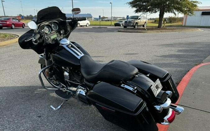 2011 Harley-Davidson Electra Glide Ultra Limited Black