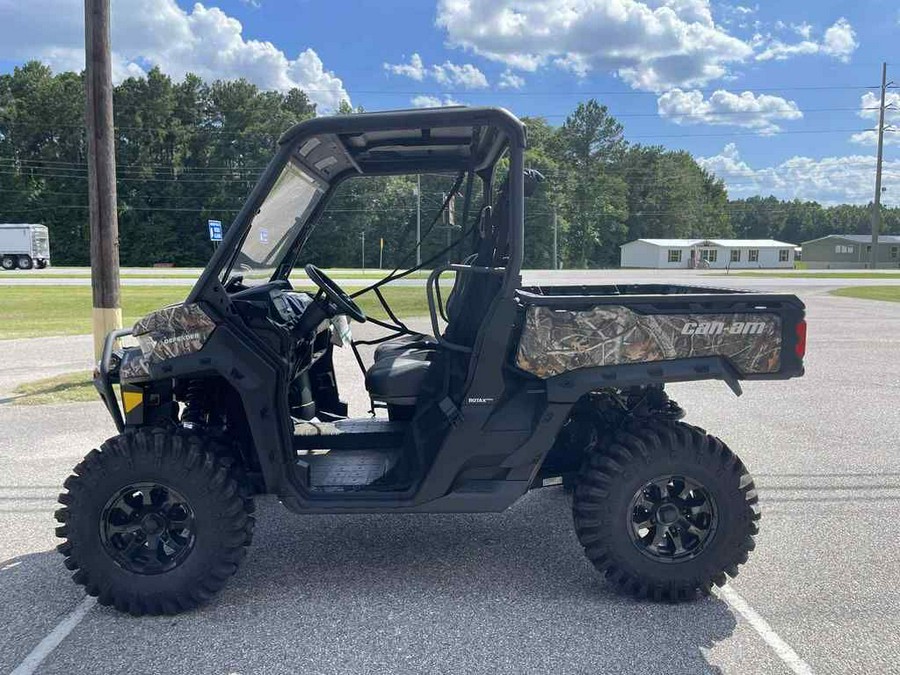 2025 Can-Am® Defender X mr HD10