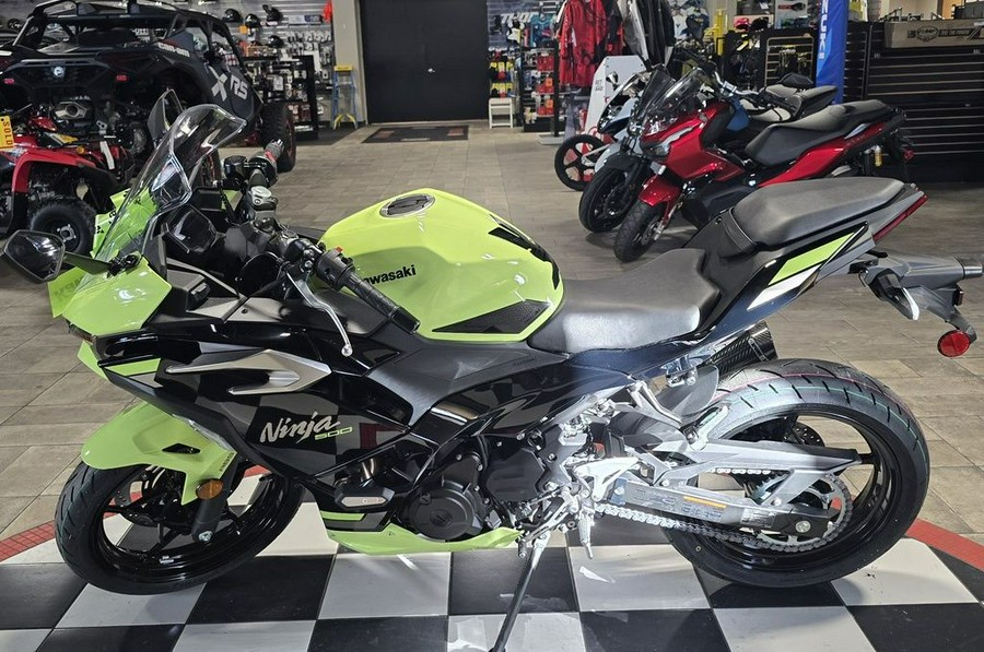 2026 Kawasaki Ninja® 500 SE ABS