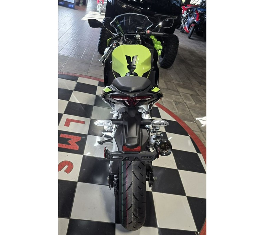 2026 Kawasaki Ninja® 500 SE ABS