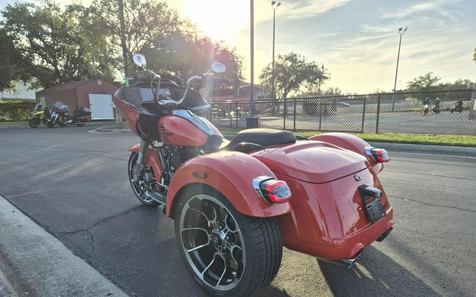 FLTRT 2026 Road Glide 3