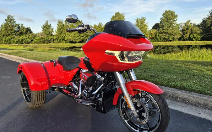 FLTRT 2026 Road Glide 3