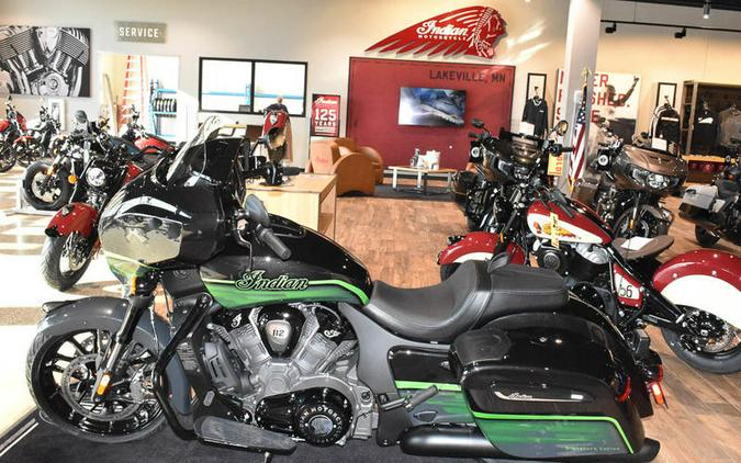 2026 Indian Motorcycle® Chieftain PowerPlus Dark Horse Signature Series Abyss Metallic / Cypher Gr
