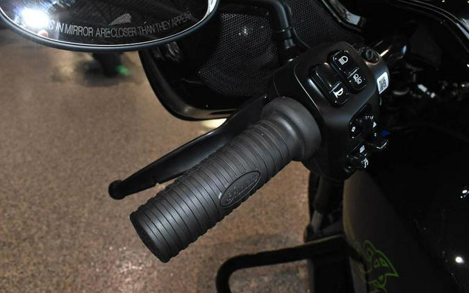 2026 Indian Motorcycle® Chieftain PowerPlus Dark Horse Signature Series Abyss Metallic / Cypher Gr