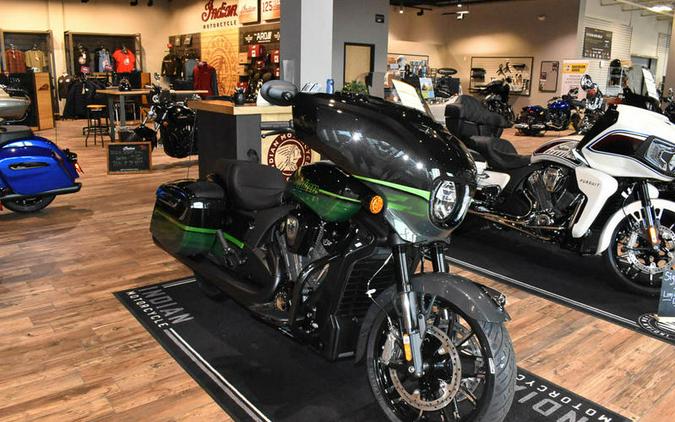 2026 Indian Motorcycle® Chieftain PowerPlus Dark Horse Signature Series Abyss Metallic / Cypher Gr