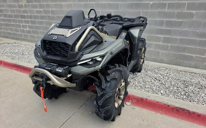 2027 Can-Am Outlander X mr 1000R Granite Grey
