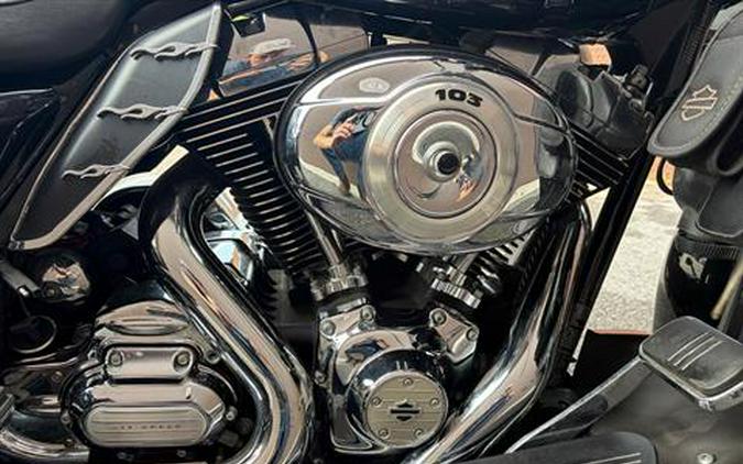 2013 Harley-Davidson Electra Glide® Ultra California Side Car Trike