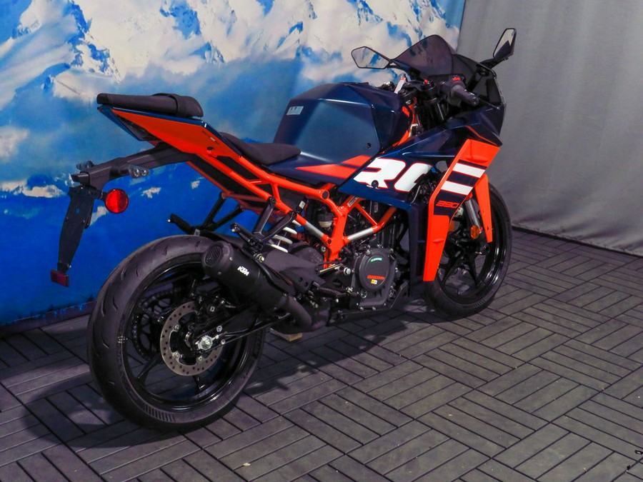 2024 KTM RC 390