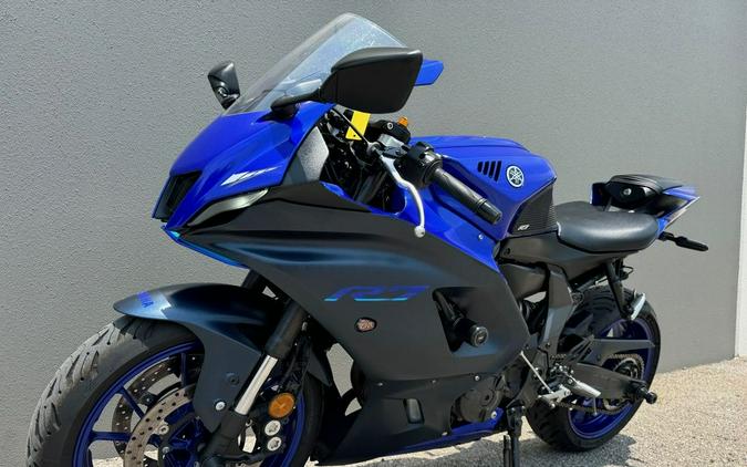 2022 Yamaha YZF-R7 World GP 60th Anniversary Edition