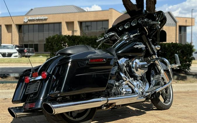 2016 Harley-Davidson Touring Street Glide Special