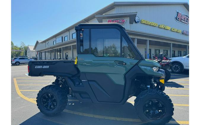 2025 Can-Am DEFENDER DPS CAB HD9