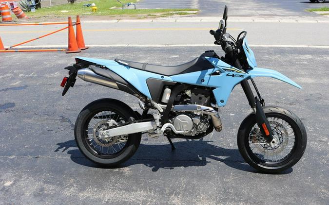 2025 Suzuki DR-Z4SM