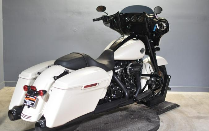 2022 Harley-Davidson Street Glide Special