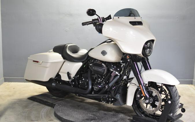 2022 Harley-Davidson Street Glide Special
