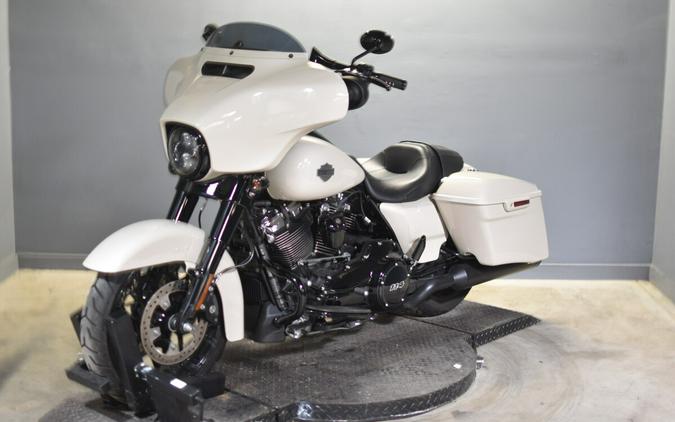 2022 Harley-Davidson Street Glide Special