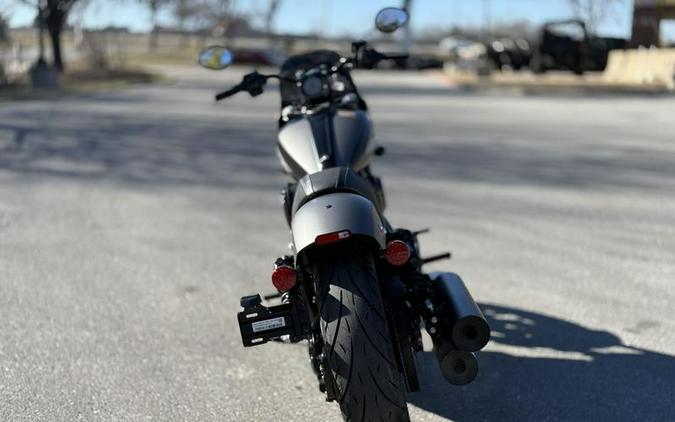 2026 Indian Motorcycle® Sport Chief Heavy Metal Smoke