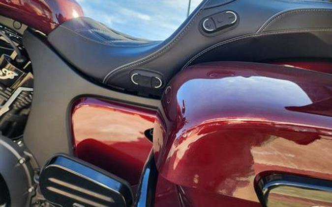 2026 Indian Motorcycle Pursuit® Dark Horse®