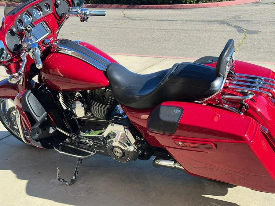 2016 Harley-Davidson® FLHXSE - CVO™ Street Glide®