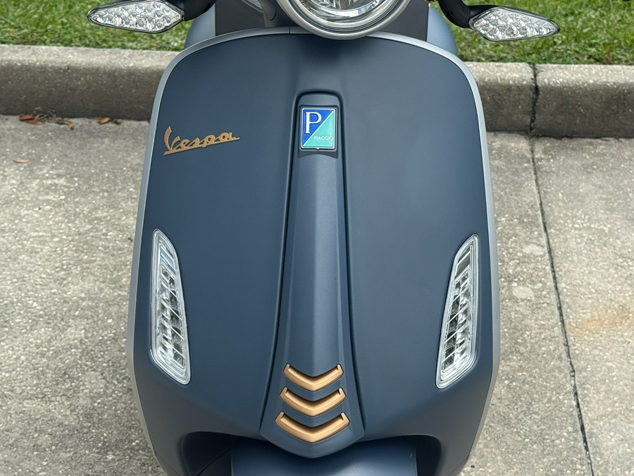 2027 Vespa Primavera 50 Officina 8