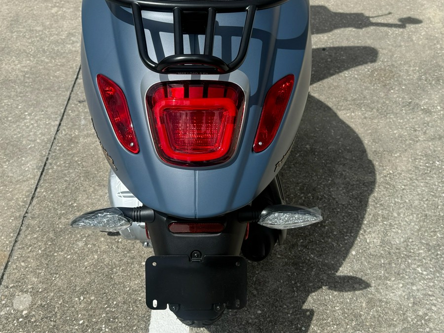 2027 Vespa Primavera 50 Officina 8