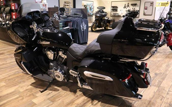 2026 Indian Motorcycle® Pursuit® Limited 112 w/PowerBand Audio Sunset Red Metallic