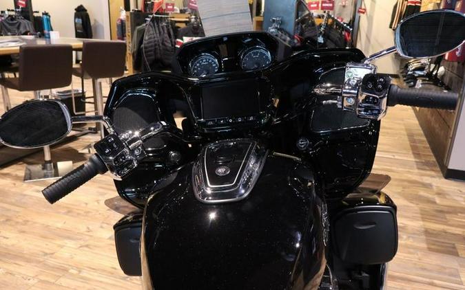 2026 Indian Motorcycle® Pursuit® Limited 112 w/PowerBand Audio Sunset Red Metallic