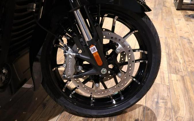 2026 Indian Motorcycle® Pursuit® Limited 112 w/PowerBand Audio Sunset Red Metallic