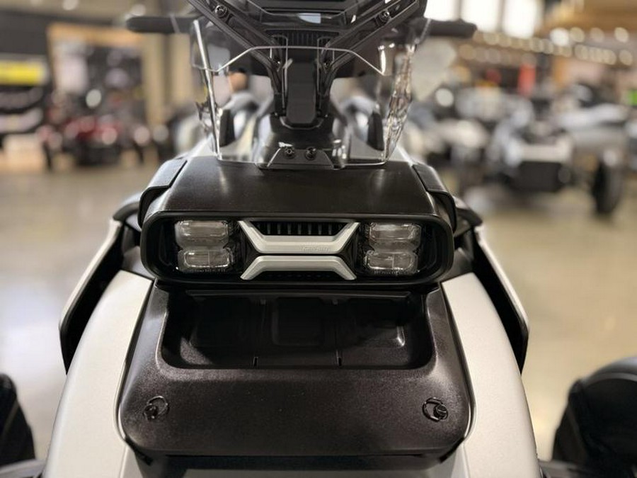 2025 Can-Am® Canyon XT